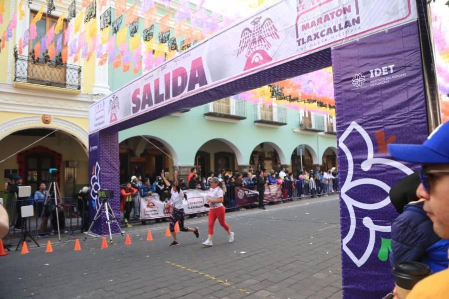 Participan cientos de corredores en Maratón Internacional Tlaxcallan y Carrera 5K