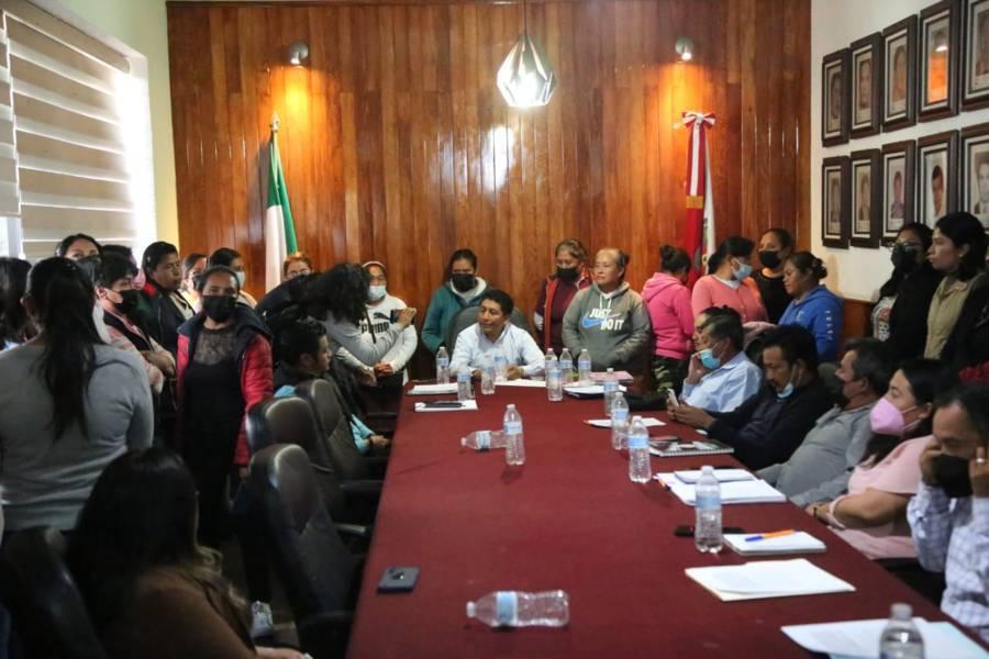 Sin acuerdos suspenden Sesión de Cabildo en Teolocholco 