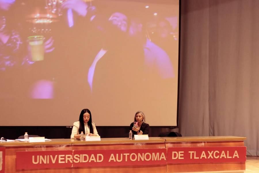 Organiza TET panel "Garantía de los derechos humanos en la prevención del hostigamiento - acoso sexual en las universidades"