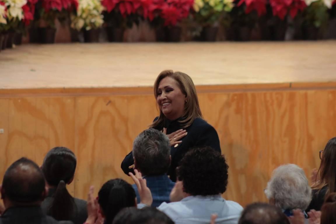 Rinde Lorena Cuéllar  Cisneros, primer informe de gobierno, región Apizaco 