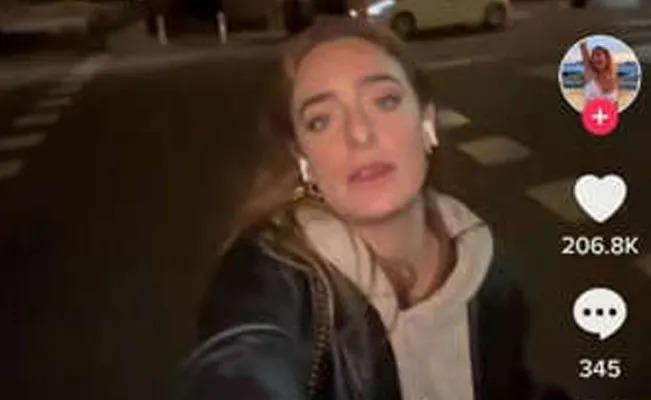 Mujer finge una transmisión en TikTok para evitar ser asaltada en la calle