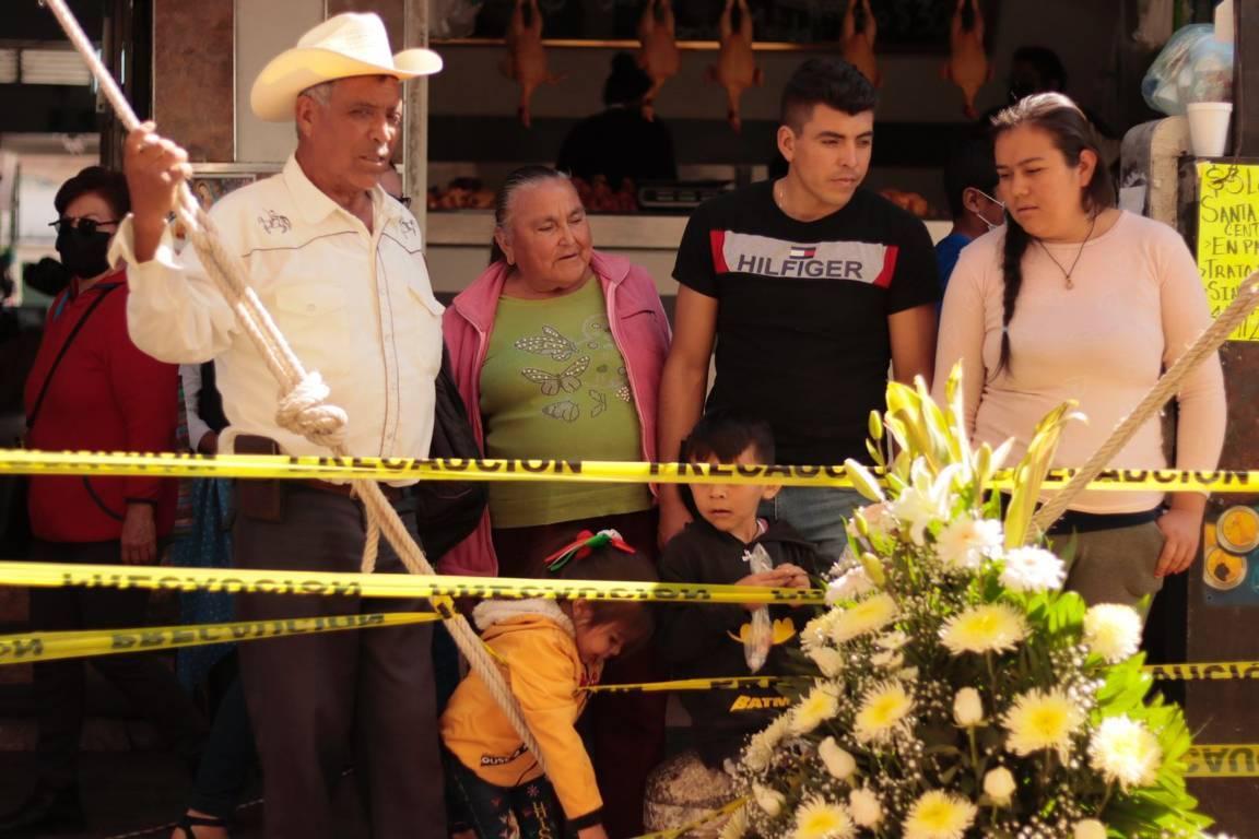 Comerciantes del Mercado municipal realizan misa en honor a la virgen de Guadalupe