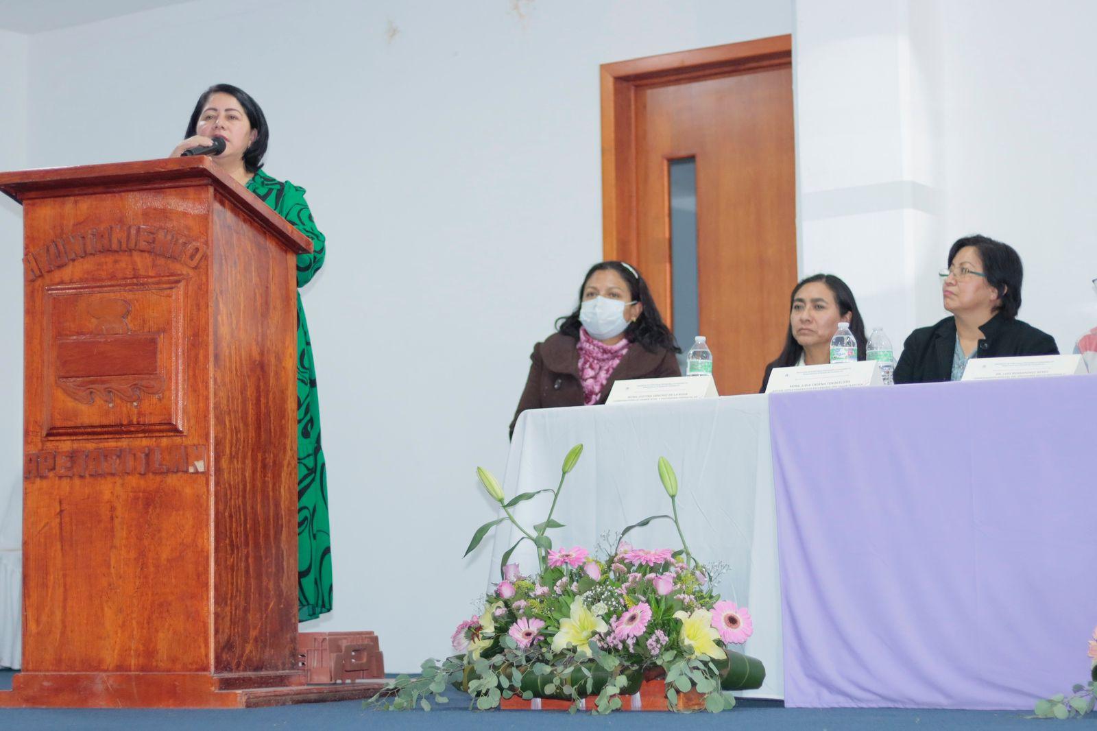 Toma protesta la Mesa Directiva de la nueva Asociación de Enfermeras Perinatales y Licenciadas en Enfermería del Estado de Tlaxcala