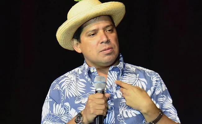 Discriminan al comediante "El Costeño" en un hotel de Acapulco; Le niegan el servicio