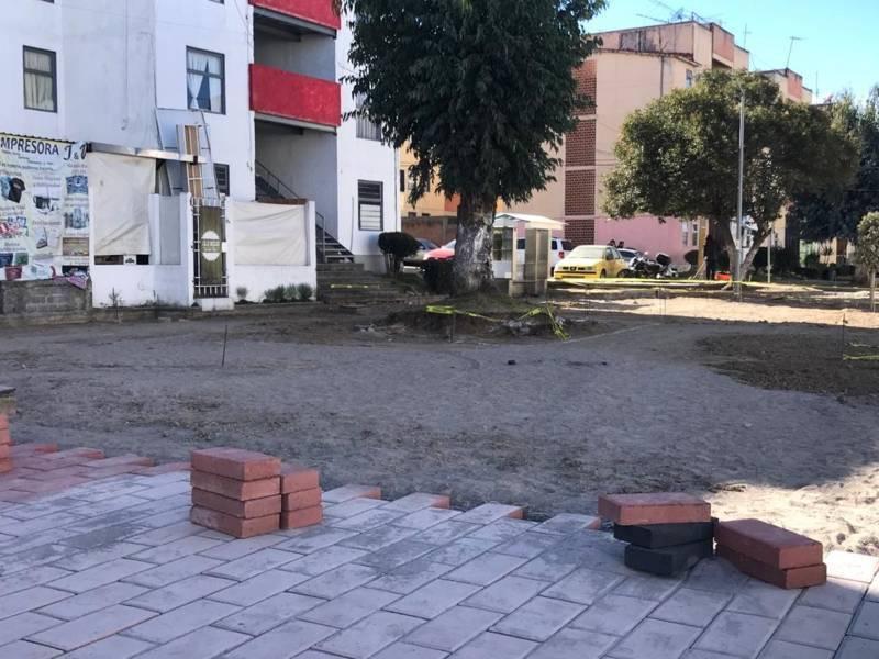 Realizan remodelación de imagen urbana en la unidad habitacional Tlapancalco 